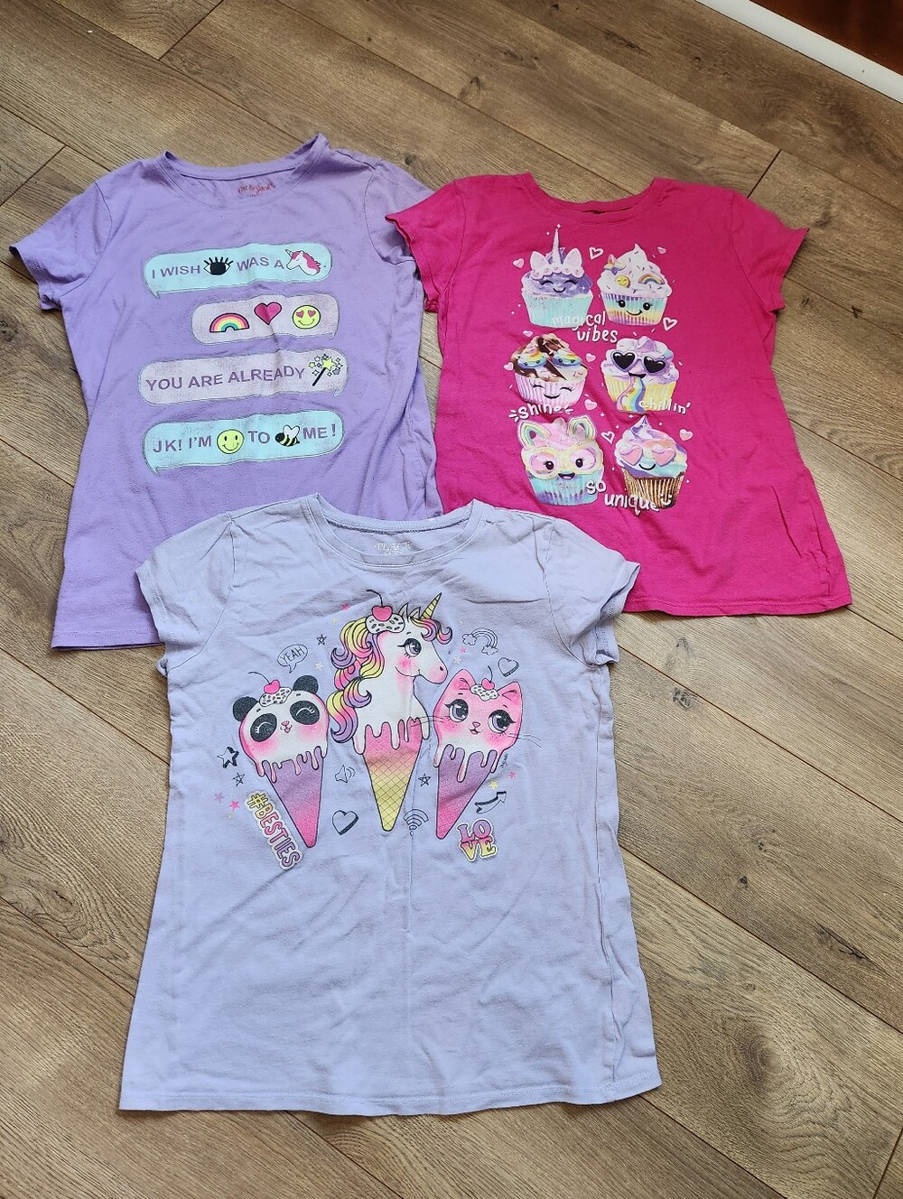 10-12 Girls Graphic tees